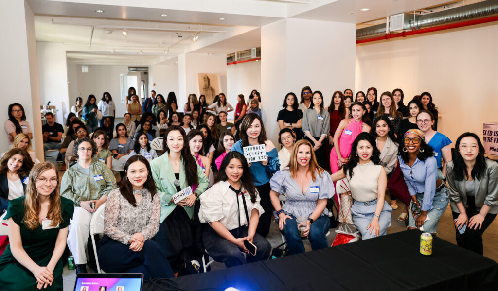 New York Tech Week attendees pose for a group photo